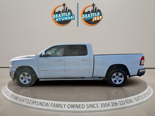 Bright White 2022 RAM 1500 Big Horn/Lone Star