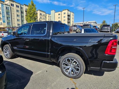 2025 RAM 1500 ST