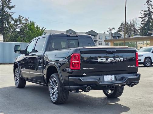2025 RAM 1500 ST