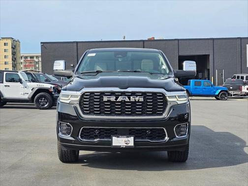 2025 RAM 1500 ST
