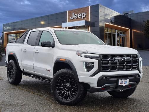 2025 GMC Canyon AT4