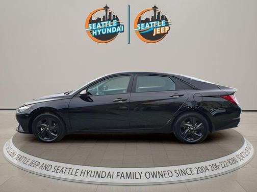 Onyx Black 2023 Hyundai ELANTRA HEV Blue