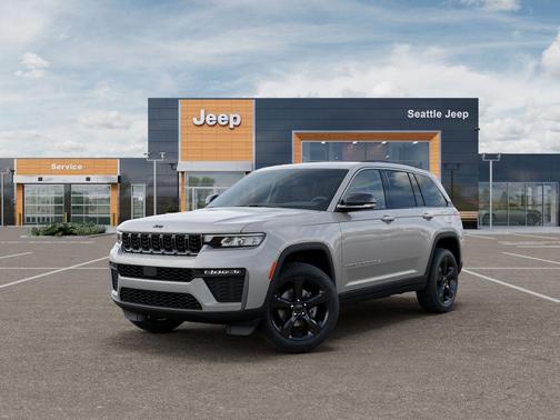 Silver Zynith 2026 Jeep Grand Cherokee Limited SUV