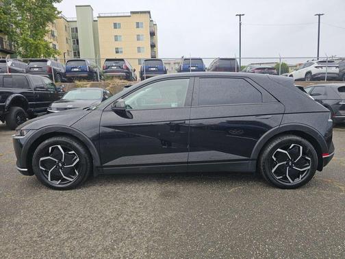 Abyss Black 2024 Hyundai IONIQ 5 SEL