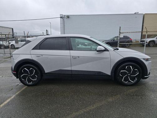 Cyber Gray 2024 Hyundai IONIQ 5 SEL