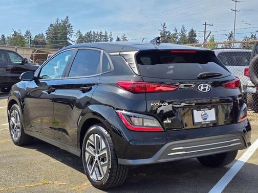 Abyss Black Pearl 2023 Hyundai KONA EV SE