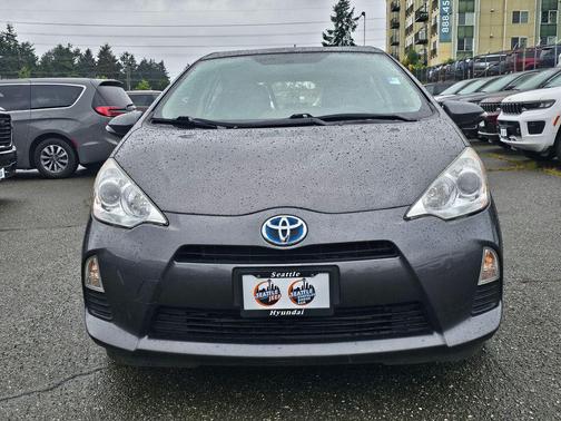 Magnetic Gray Metallic 2014 Toyota Prius c Three