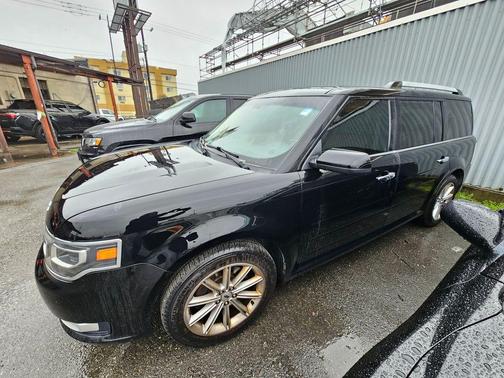 Shadow Black 2017 Ford Flex Limited