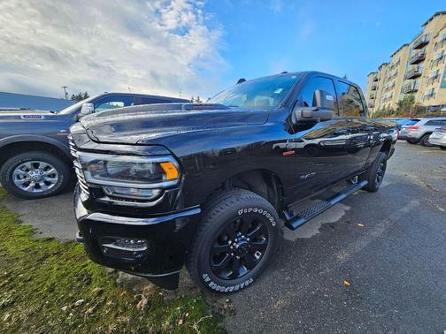 2024 RAM 2500 Laramie Crew Cab 4x4 6'4' Box