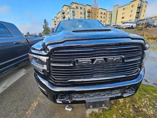 2024 RAM 2500 Laramie Crew Cab 4x4 6'4' Box