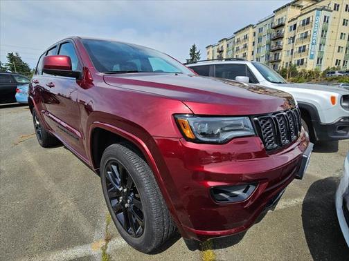 2022 Jeep Grand Cherokee Laredo