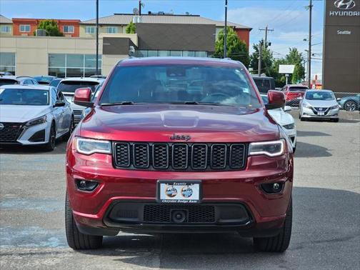2022 Jeep Grand Cherokee Laredo