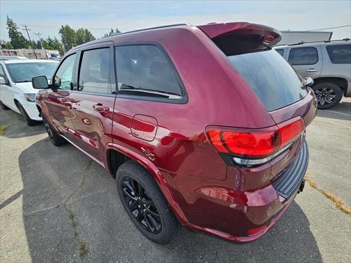2022 Jeep Grand Cherokee Laredo
