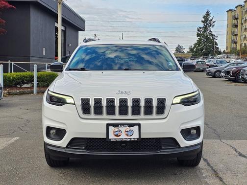 2022 Jeep Cherokee Latitude Lux