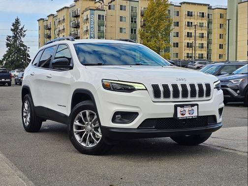 2022 Jeep Cherokee Latitude Lux