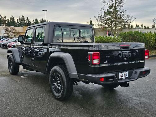 2026 Jeep Gladiator Sport