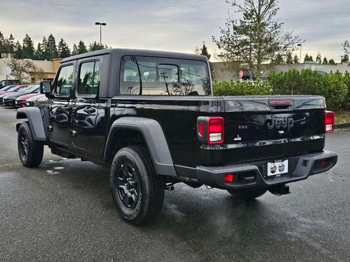 Black Clearcoat 2026 Jeep Gladiator Sport