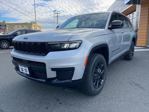 2024 Jeep Grand Cherokee L Altitude