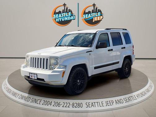 Bright White Clearcoat 2012 Jeep Liberty Sport