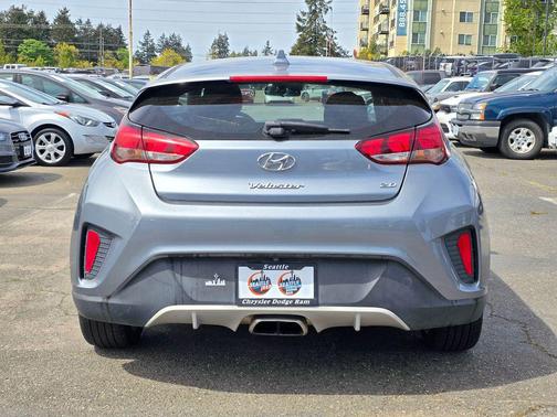 Sonic Silver 2019 Hyundai Veloster 2