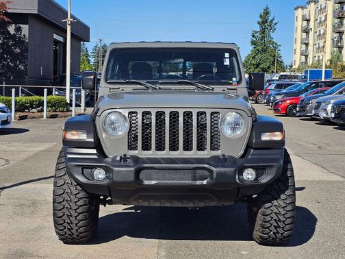 2020 Jeep Gladiator Sport S