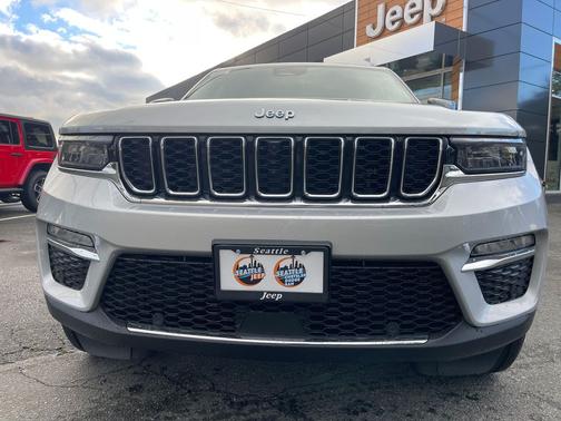 2024 Jeep Grand Cherokee 4xe Base