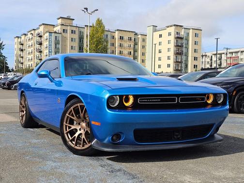 2016 Dodge Challenger R/T Scat Pack