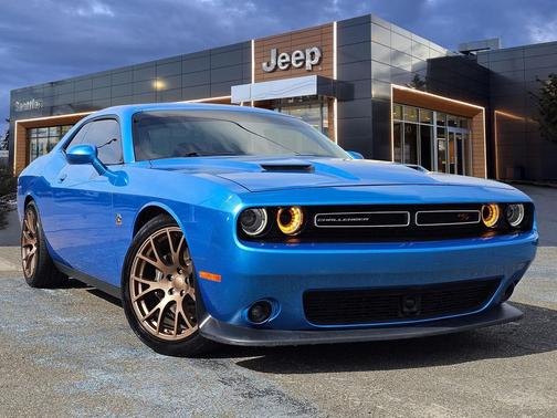 2016 Dodge Challenger R/T Scat Pack