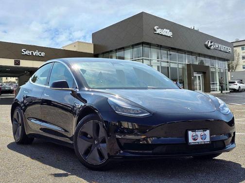 Solid Black 2020 Tesla Model 3 Standard Range