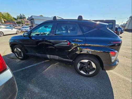 2024 Hyundai KONA EV SEL