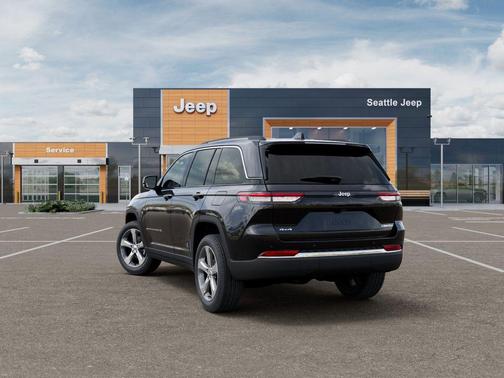 Diamond Black Crystal Pearlcoat 2026 Jeep Grand Cherokee Limited