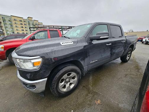 Diamond Black Crystal Pearlcoat 2019 RAM 1500 Big Horn