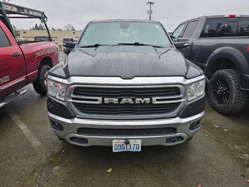Diamond Black Crystal Pearlcoat 2019 RAM 1500 Big Horn