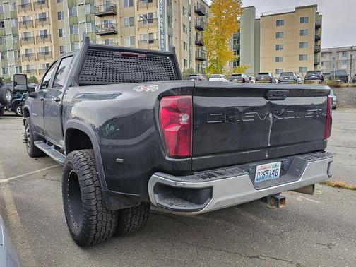 2023 Chevrolet Silverado 3500 LT