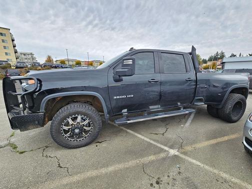 2023 Chevrolet Silverado 3500 LT