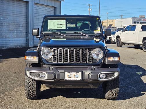 2025 Jeep Gladiator High Tide