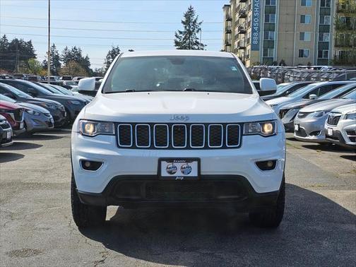 2017 Jeep Grand Cherokee Laredo