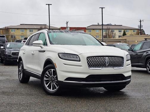 2021 Lincoln Nautilus Reserve