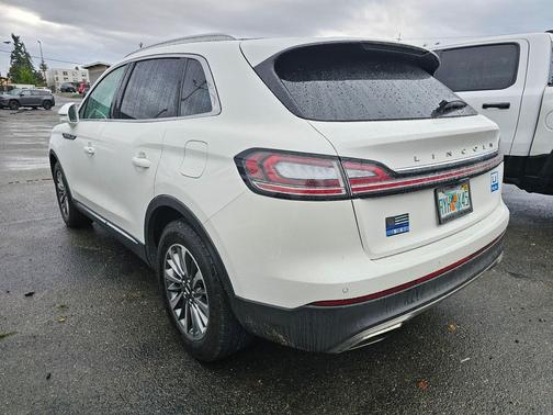 2021 Lincoln Nautilus Reserve