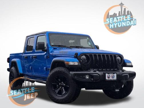 Hydro Blue Pearlcoat 2023 Jeep Gladiator Willys 4x4