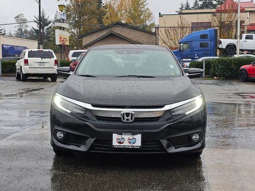 2018 Honda Civic Touring