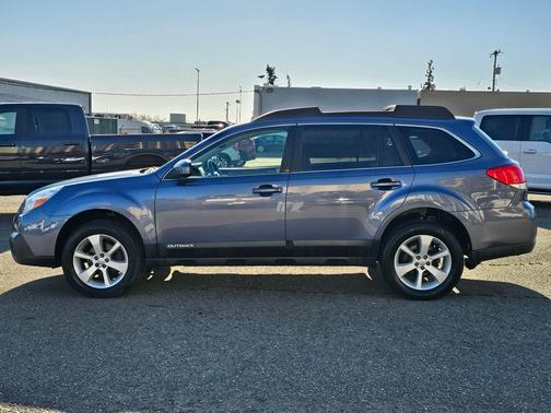 2014 Subaru Outback 2.5i Premium