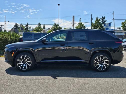 2025 Jeep Wagoneer S Limited