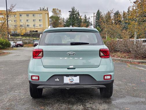Mirage Green 2026 Hyundai VENUE SEL