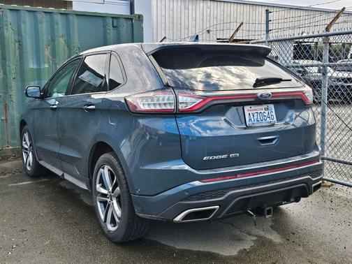 2016 Ford Edge Sport