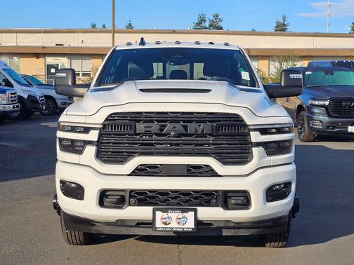 2025 RAM 3500 Laramie Mega Cab 4x4 6'4' Box