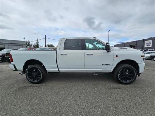 2025 RAM 2500 Laramie Crew Cab 4x4 6'4' Box
