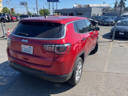 Red Hot Pearlcoat 2025 Jeep Compass Sport