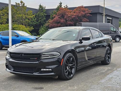 2016 Dodge Charger SXT