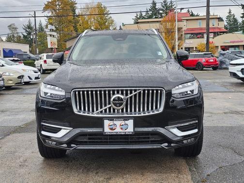 2024 Volvo XC90 B6 Plus Bright Theme 7-Seater